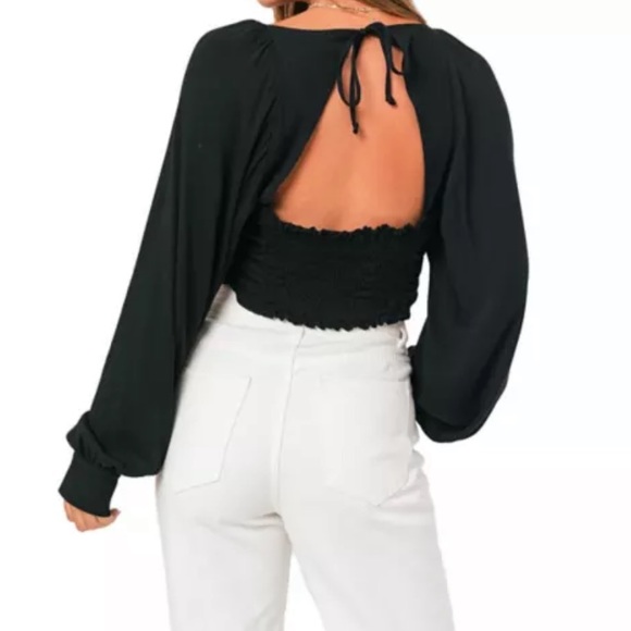 Le Lis Size Large Crop Blouse - Picture 2 of 2